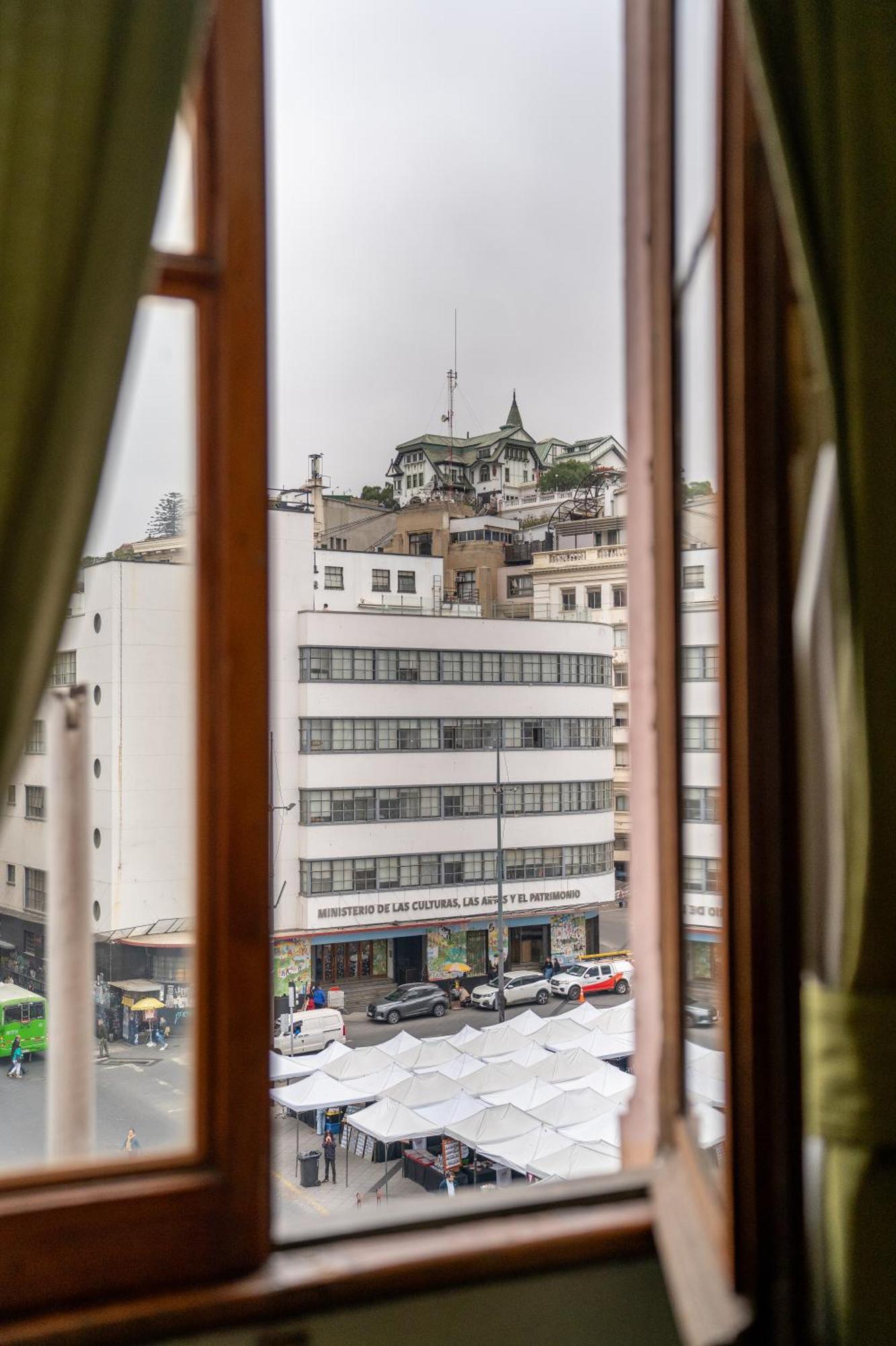 Hotel Reina Victoria Вальпараисо Экстерьер фото